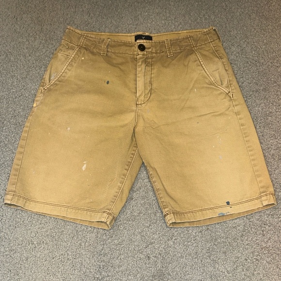 American Eagle Distressed Khaki Tan Shorts Paint Splatter Work Ware- Size 31 AEO - Picture 1 of 12